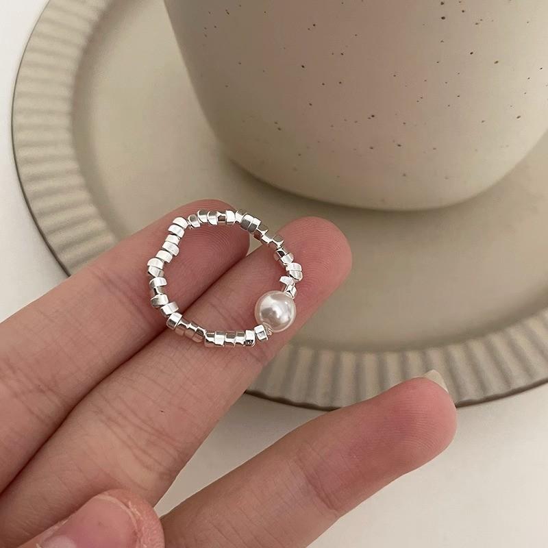 指輪 女性用 珍珠 食指用 インスピレーション 個性派 気質 リング 百搭 軽量 高級...
