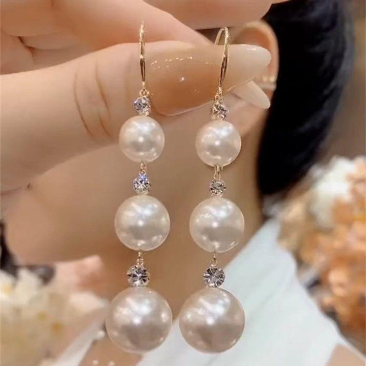 イヤリング 女性用 軽量 高級感 ファッション 大人 気品 真珠 長さ 個性 シンプル ...