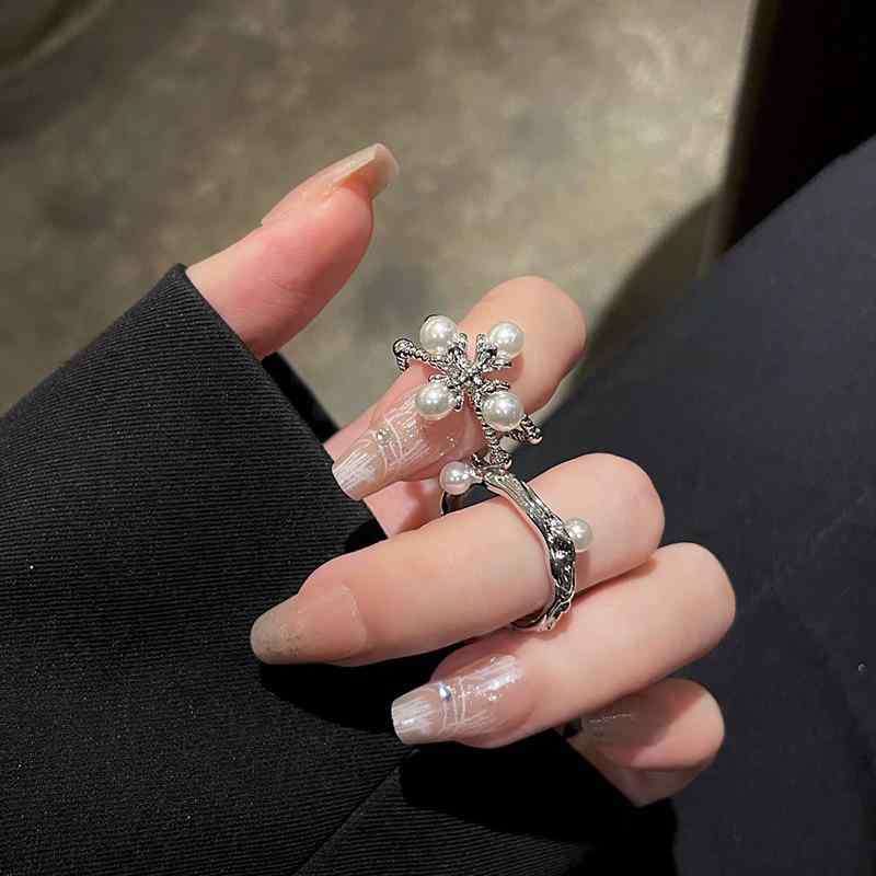 Other , Materials - 指輪 ヴィンテージ フレンチスタイル パール 女性用 個性的 ファッション オープンリング シンプル クール 調節可能 日常使い 軽量 アクセサリー シルバー加工 かわいい スタイリッシュ