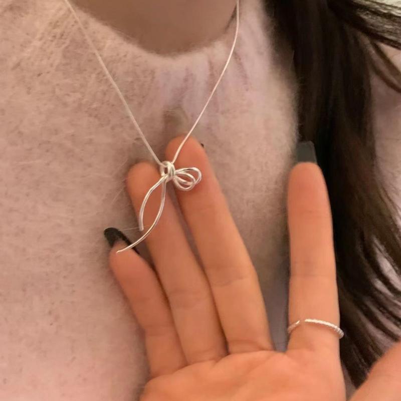 Aquamarine - ネックレス 女性用 春夏 シンプル ライン デザイン 蝶結び モヘア チェーン 軽量 アクセサリー シルバー ゴールド 選択可 細身 チェーン かわいい アクセント 普段使い コーディネート アクセサリー メタル チェーン 組み合わせ