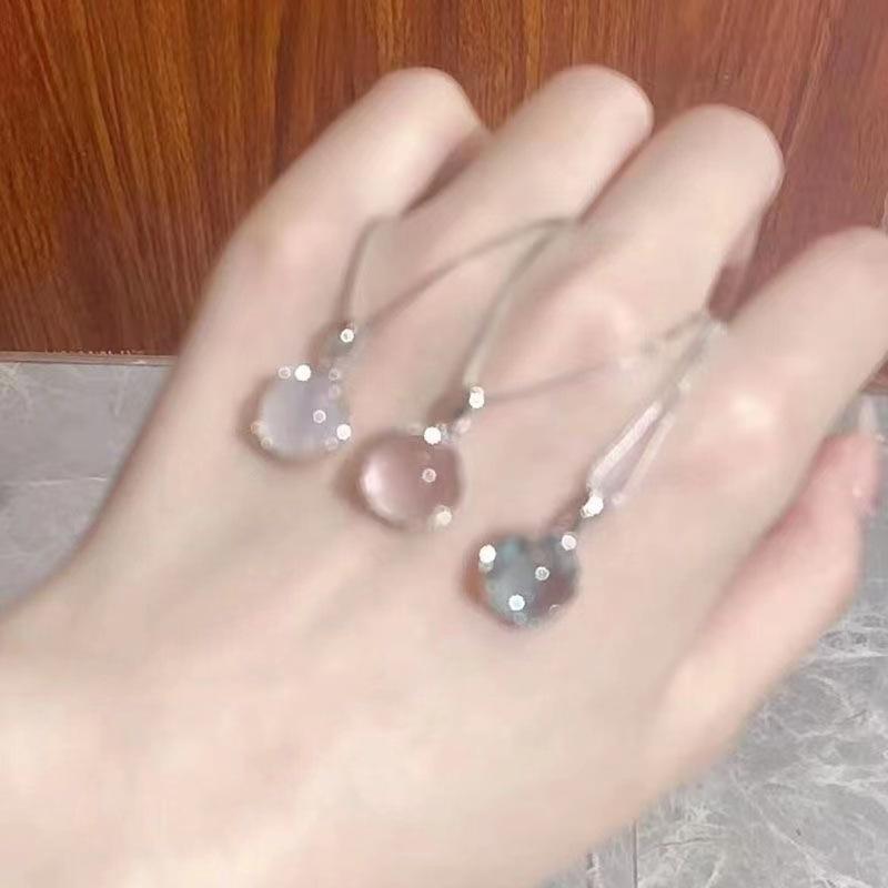 ネックレス 女性用 ズ ハイエンド 気品 シンプル 鎖骨チェーン ベーシック 軽量 ラグジュアリー 首元アクセサリー かわいい ピンククォーツ 気質 甘め 淡いピンク ファッション アクセサリー 日常使い 華奢 シルバー チェーン モダン 女性