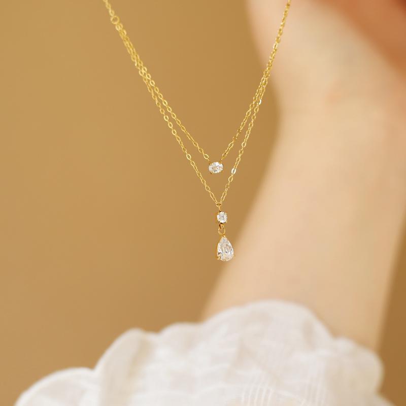 Heart - ネックレス 女性用 チタン ジルコニア テーパー ドロップ デザイン 高級感 シンプル 鎖骨チェーン 18K ゴールド 加工 軽量 細身 アクセサリー 普段使い かわいい シルバー 輝き ジュエリー チェーン ネックレス