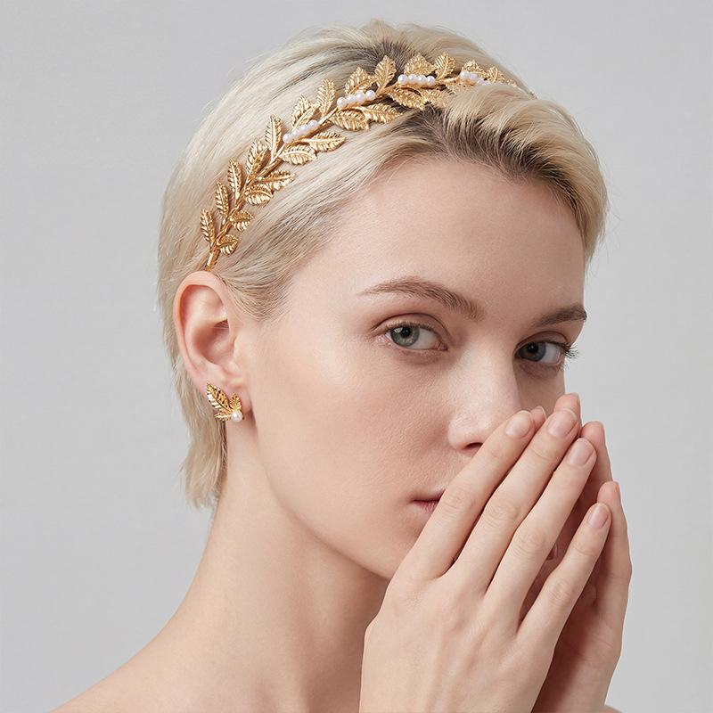 ヘアアクセサリー 女性用 森ガール 欧米 トレンド ヘッドアクセサリー 復古 バロック ゴールド 葉 真珠 ヘアバンド 発飾 かわいい 普段使い 軽量 華やか 秋冬