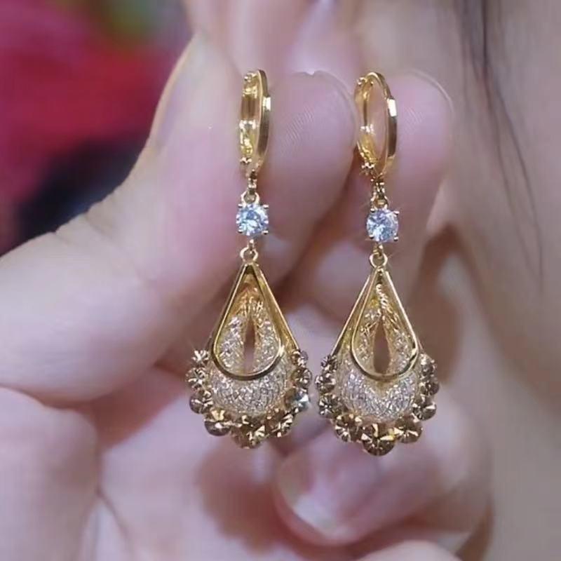 Tourmaline - ドロップ イヤリング 女性用 長め フリンジ ゴールド メッシュ デザイン 気質 輝き アクセサリー シンプル 日常使い 華やか 軽量 ゴールド系 ジュエリー 洗練 スタイリッシュ