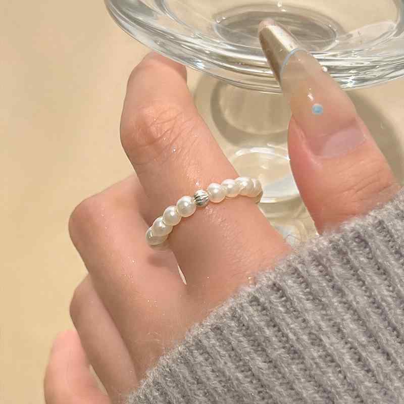 樂天商城 - 指輪 女性用 粒状パール デザイン シンプル かわいい 清新 甘い ファッション 百搭 軽量 高級感 軽奢 日常使い ジュエリー アクセサリー シルバー系 ゴールド系 通勤 通年