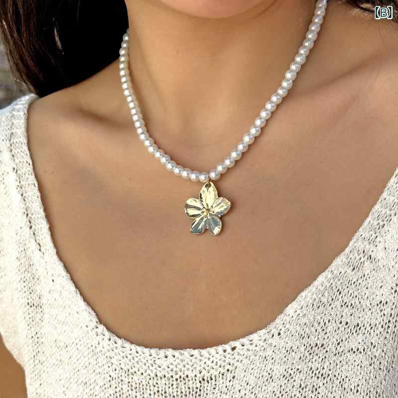 リバーパディのジュエリーセット 女性用 誇張 金属製 花モチーフ ネックレス ブレスレット 指輪 ピアス 百搭 シンプル エレガント ゴールド シルバー 普段使い 通勤 アクセサリー キラキラ 華やか 軽量 耐久性｜アングル3