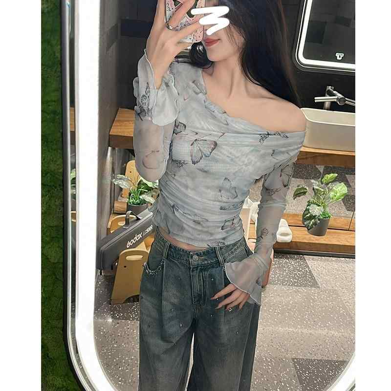 樂天商城 - オフショルダー トップス 女性用 夏 紫外線対策 長袖 レース 肩出し 薄手 綿 シフォン かわいい 軽量 吸湿速乾 通勤 普段使い ブラック ピンク系 アイボリー 春夏 ビッグシルエット Vネック カジュアル 再生繊維 接触冷感 伸縮性 高級感 アウト