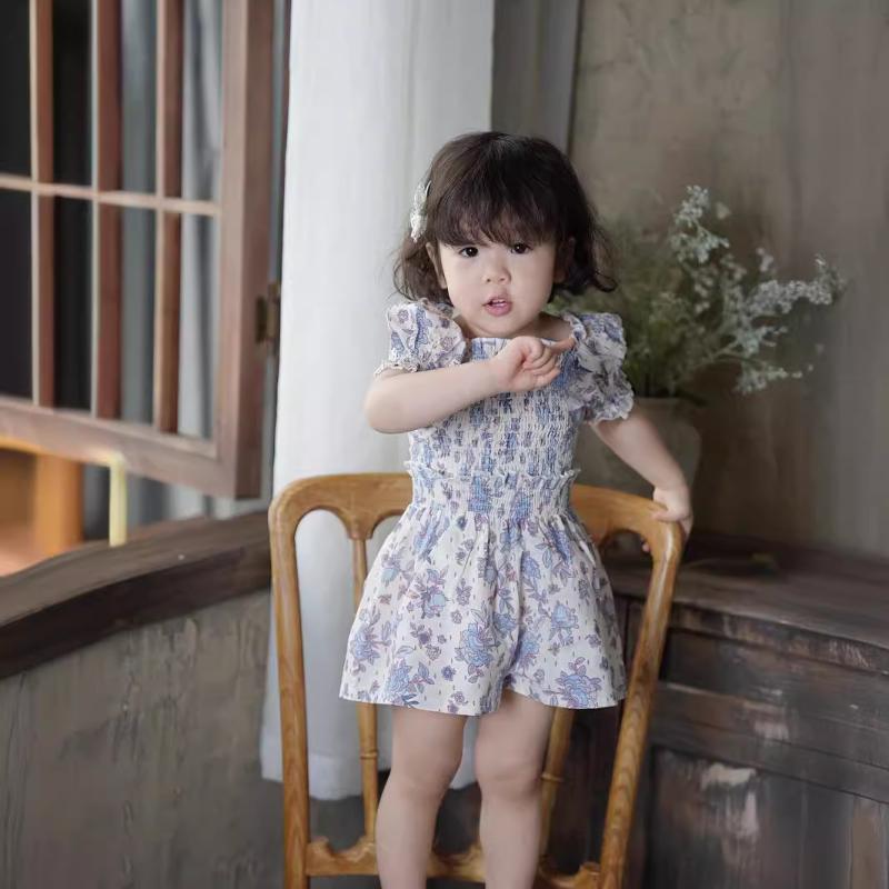 女の子 夏服 セット フラワー柄 復古 泡泡袖 トップス ショートパンツ 子供服 かわいい 軽量 綿素材 吸湿速乾 通気性 普段使い 遊び着 ビッグシルエット ピンク系 アイボリー