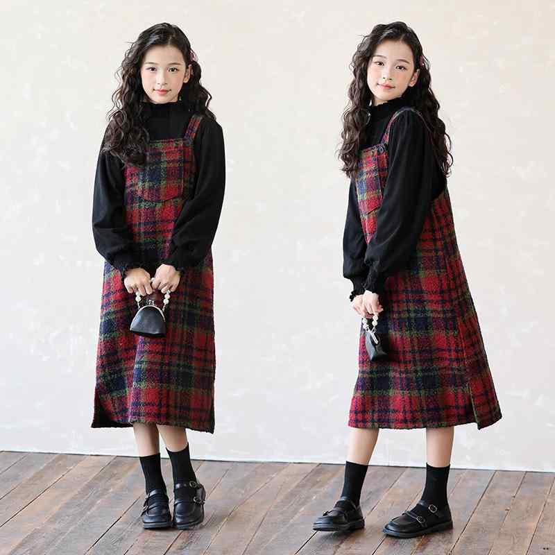 女の子 秋冬 セット トップス スカート 泡泡袖 長袖 インナー 綿混 暖か 加厚 赤 リボン アクセント ヴィンテージ チェック柄 中長丈 サスペンダー プリーツ スカート かわいい 女の子向け 日常使い 柔らか素材 伸縮性 軽量 暖房効果 コットン