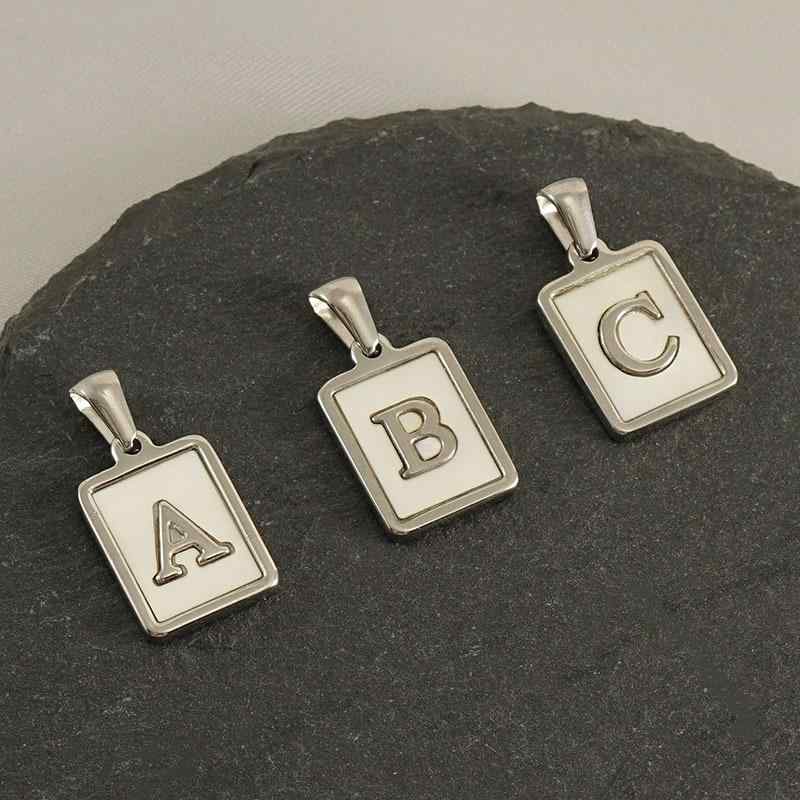 SWAROVSKI - レディース ネックレス ステンレス 18Kゴールド 英文字母 ペンダント ファッション 個性 ベーシック 通勤用 アクセサリー シルバー ゴールド チェーン ジュエリー シンプル スタイリッシュ 日常使い レイヤード ギフト 華奢 モダン