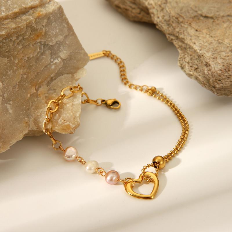 Freshwater Pearl - レディース 手首用アクセサリー ハート ペンダント チェーン ステンレス ブレスレット 復古 気品 デザイン 真珠 装飾 品 タイタン スチール 素材 軽量 耐久性 普段使い かわいい ハート型 シルバー 系 シンプル ジュエリー 女性用 腕輪 アクセ