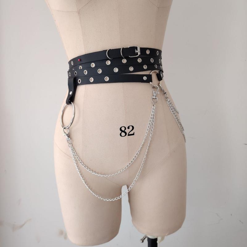 Suspenders - レディース スカートベルト 情趣 アイテム 多層 デザイン ブラック 細革 ベルト ファッション スタッド 装飾 セクシー アクセサリー トレンド 成人 グッズ 軽量 柔軟 普段使い コーディネート アクセント 女性用 かわいい モード スタイル