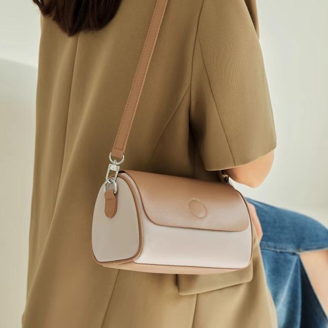 Other - レディース バッグ ハンドバッグ ショルダーバッグ 斜めがけ ミニ ラウンド デザイン かわいい 普段使い 通勤用 軽量 切り替え 再生繊維 素材 ブラック ピンク系 アイボリー 通年