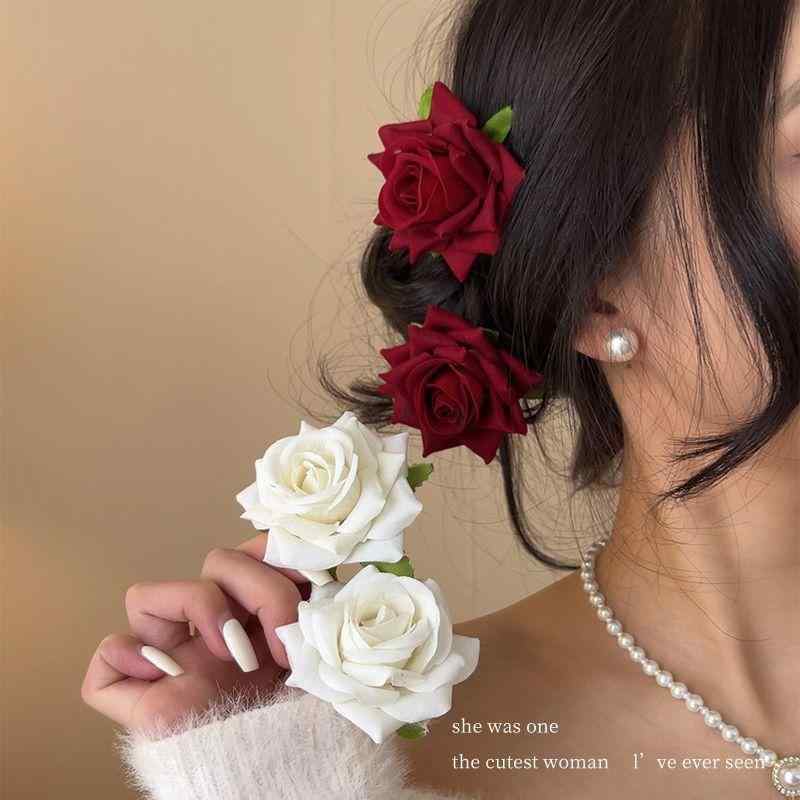 ヘアアクセサリー レディース 髪飾り ヘアクリップ バラ 赤い薔薇 花ヘッドドレス ...