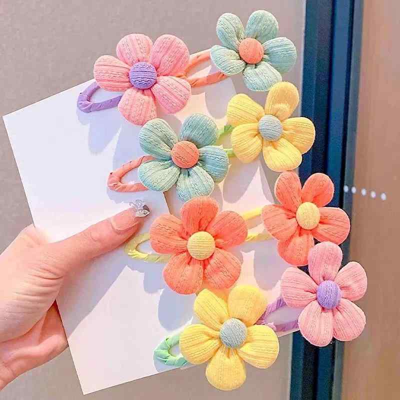 ヘアピン キッズ 女の子 髪留め かわいい スイート 花柄 パッチン留め サイド ヘアクリップ 前髪クリップ 髪飾り 子供用 ヘアアクセサリー おしゃれ 華やか フラワー モチーフ お出かけ 発表会 結婚式 ギフト パーティー 撮影用 髪留め 贈り物 お