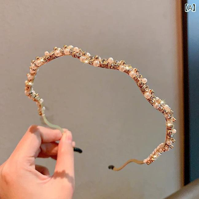 カチューシャ レディース ヘアアクセサリー パール ビジュー 波打つ ウェーブ デザ...