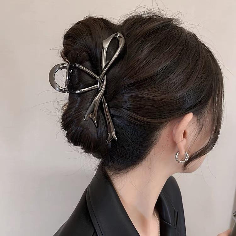 ヘアクリップ レディース バンスクリップ 髪留め 髪飾り 蝶々結び レトロ 高級感 ...