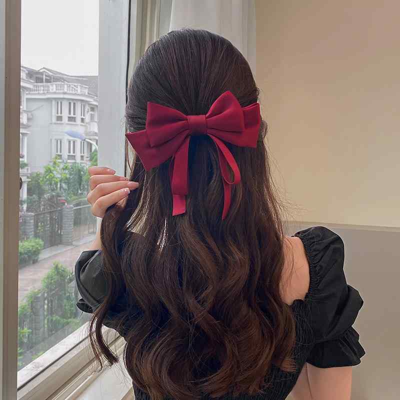 ヘアアクセサリー レディース 赤色 ビッグリボン バレッタ 髪留め ヘアクリップ 髪飾り 和 チャイナ 髪留め 留め具 ヘアピン ヘアアレンジ サイド留め ハーフアップ用 華やか かわいい かわいい おしゃれ きれいめ カジュアル 結婚式 二次会 パー