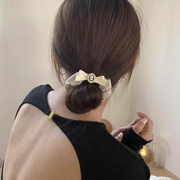 ヘアアクセサリー レディース ヘアゴム 髪飾り リボン 髪留め シュシュ 大きめ エ...