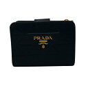 プラダ 革二つ折り財布 レディース 【美品】PRADA （プラダ） ソフトカーフ トライアングル 二つ折り財布 財布 二つ折り財布(小銭入有) トライアングル Black 1ML018 used:A[ROR]