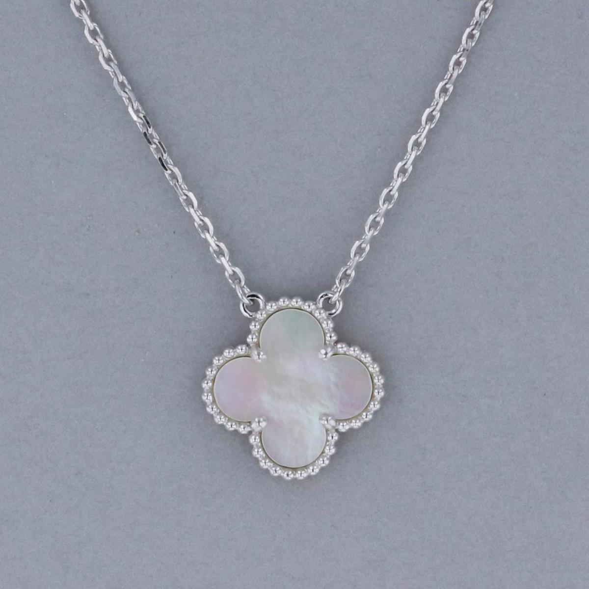 【即日発送・水曜定休日・木曜発送】【美品】【RI】Van Cleef&Arpels （ヴァンクリーフアンドアーペル） ウ゛ィンテージ アルハンブラ シェルネックレス 750WG ブランドジュエリー ネックレス/ペンダント/チョーカー K18WGのサムネイル