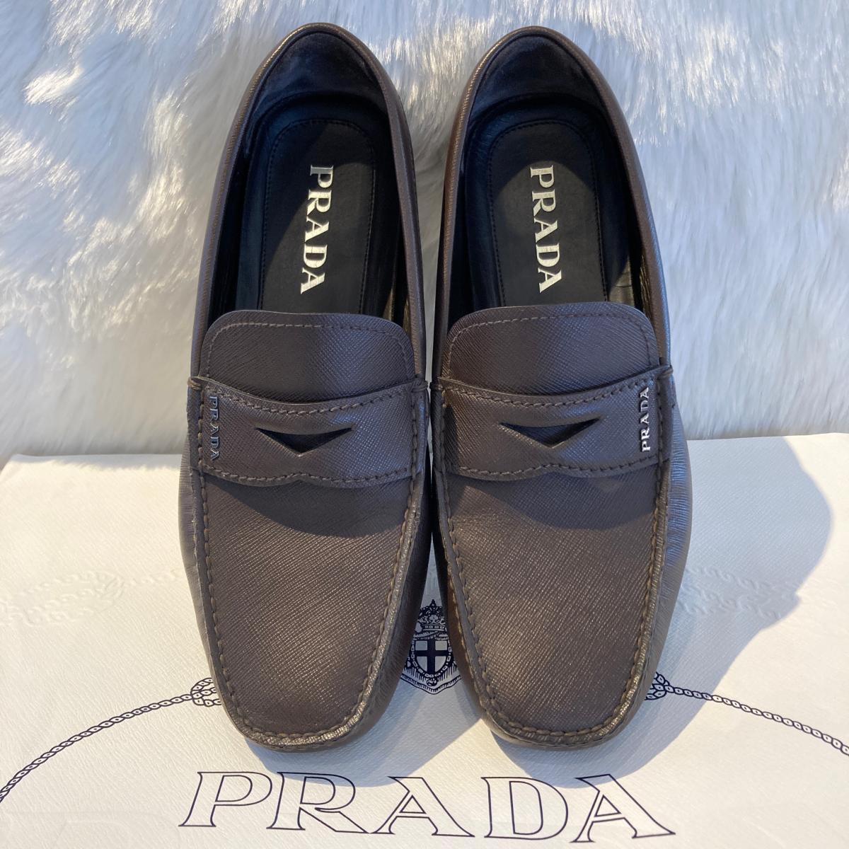PRADA プラダ サフィアーノ ドライビングシューズ ローファー #7 25.5cm 26.0cm メンズ スリッポン Brown ブラウン ロゴ トライアン...