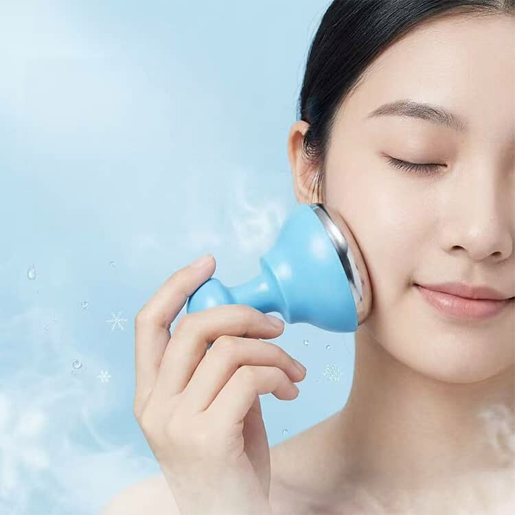 rize商店の美顔器 冷却 毛穴 【2個セット】 アイスローラー 冷感 フェイスローラー ステンレス プレゼント 引き締め ほてり むくみ解消 スキンケア 小顔 保冷 電源不要 持ち運び便利 ジェル マッサージ カッサ 【2個セット】 ブルー ピンク｜アングル2