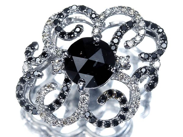樂天商城 - 《Diamond》特大ブラックダイヤモンド 1.44ct 上質脇石ブラックダイヤ 上質クリアダイヤ 総計0.62ct K18WG 高級ペンダントヘッド ネックレス