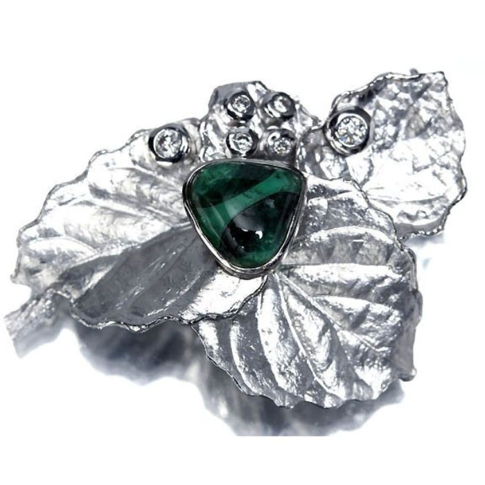 ≪Emerald≫雲母インエメラル...