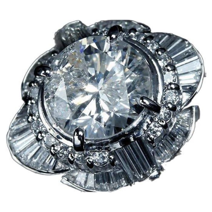 Rakuten - 《Diamond》豪華絢爛!!! 上質ダイヤモンド 特大2.49ct 脇石ダイヤ 0.65ct Pt900 超高級リング 12号リング 指輪