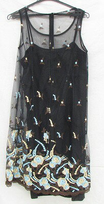 ●●　【中古】　COMME　des　GARCONS　コム・デ・ギャルソン　robe　de　chambre　ワンピース　SIZE:M　レディース