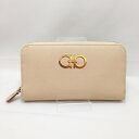 〇〇【中古】Ferragamo フェラガモ ガンチーニアイコンヴィッテロ 長財布 ラウンドファスナー IY-22B300 ベージュ Cランク