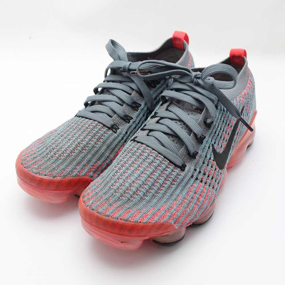 ◆◆【中古】NIKE ナイキ VAPORMAXFlyknit 3　スニーカー　26.0cm AJ6910-601 グレー x オレンジ 一部地域を除き送料無料 Cランク