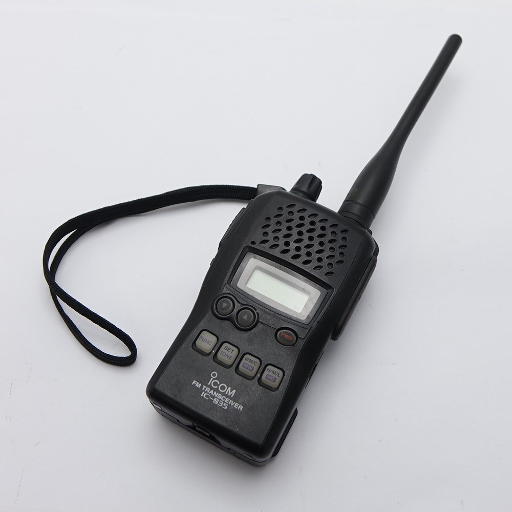 ◆◆【中古】ICOM FM トランシーバー　 IC-S35 【送料無料】 Cランク