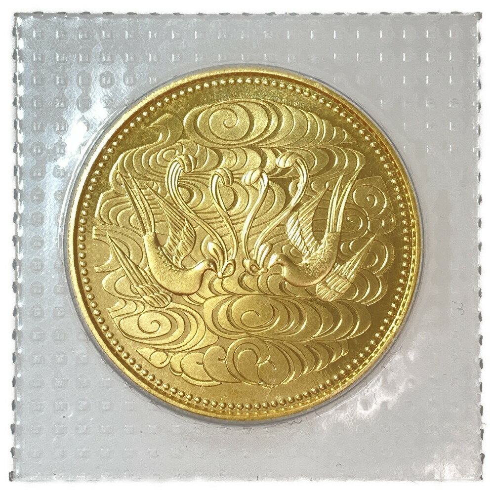 ◎◎【中古】金貨 昭和61年 天皇陛下御在位60年 100,000円金貨幣 30.0mm 20.0g パック入り 記念貨幣 拾万円 菊花紋章 Sランク