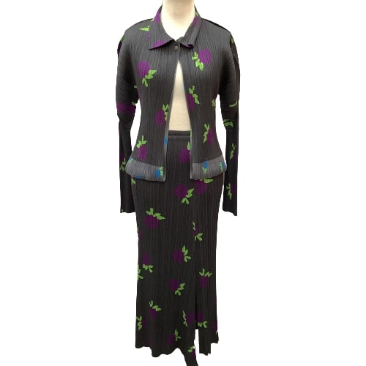 ♪♪【中古】ISSEY MIYAKE イッセイミヤケ PLEATS PLEASE ジャケット スカート セットアップ 花柄 グレー Bランク