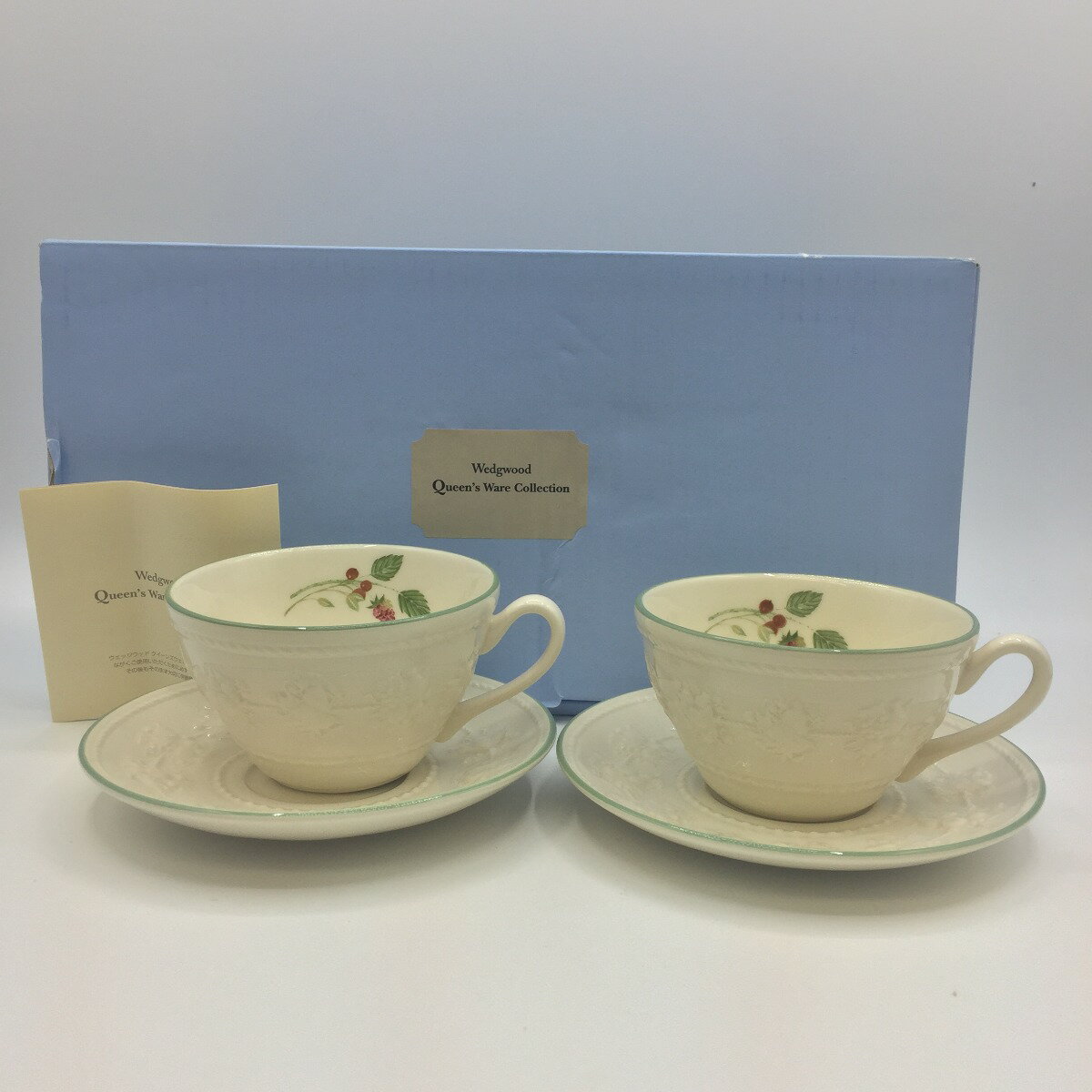 ◎◎【中古】Wedgwood ウェッジウッド 〈ウェッジウッド クイーンズウェア コレクション〉フェスティビティ ラズベリー ティーカップ＆ソーサー ペア 箱付き Aランク