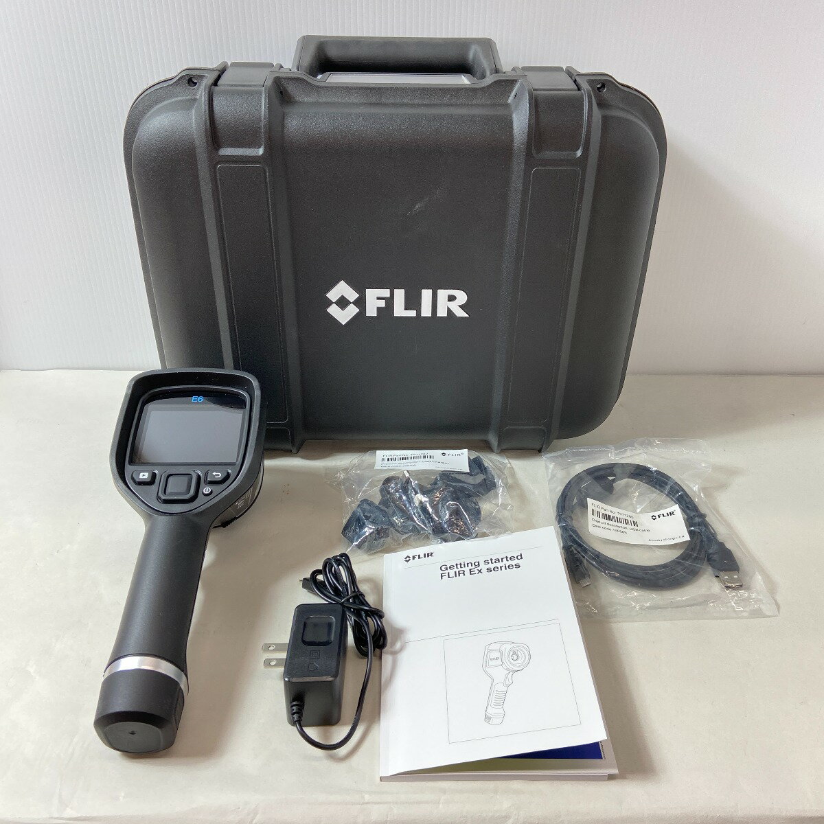 ΦΦ【中古】FLIR サーモグラフィカメラ E6XT ブラック Aランク