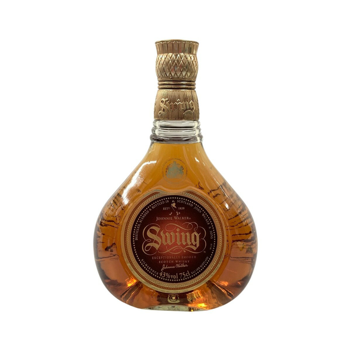 【商品名】中古 Johnnie Walker ジョニーウォーカー Swing スウィング スコッチ ウィスキー 750ml 43% Nランク 未開栓 ◆こちらの商品は「なんでもリサイクル ビッグバン函館花園店 」からの出品です。 質問欄からの質問回答はいたしておりませんので、商品について質問がございましたら、 出品店舗にお電話にてお問い合わせください。 ※「リサイクルビッグバン楽天市場店の出品商品」と「店舗内商品コード（13桁）」をお知らせ下さい。 電話番号：0138-35-3196 【店舗内商品コード】1016003232170 【メーカー】Johnnie Walker/ジョニーウォーカー 【内容量】750ml【度数】43度【お酒の種類】ウィスキー【栓・フィルムの状態】未開栓【本数】1本 【付属品】なし 【ランク】Nランク　パッキングされており、未開封状態の店頭買取品 【お酒状態】キズ 【使用予定配送業者】佐川急便 または 日本郵便　100サイズ　※お客様による配送方法の指定は承っておりません。 【こちらの商品は在庫連動システムを導入し、店頭や他ネットショップと併売を行なっておりますが、タイミングによりシステムの反映が間に合わず欠品となってしまう場合がございます。 売切れの場合は、ご購入をキャンセルさせていただく場合がございます。】 【備考/コメント】 キャップ部分にスレやキズがあります。 【こちらの商品は店頭受取が可能です】 【お酒類備考】 未開封の商品ですが、保管期間中の自然蒸発による液減りや、外箱・ボトル表面・ラベル・コルク等に汚れや多少のダメージがある場合が御座います。 また、コルクの状態や中身の風味・状態等の確認は行なっておりません。 底部に一部沈殿物・浮遊物等が生じる場合もございます。内容につきましての保証は致しませんので、ご理解の上、ご検討下さい。 ■状態等は画像をご確認・ご参照下さい。 　こちらの商品はお客様から買取させていただいた商品であり、人の手を経た商品です。 ■未成年の飲酒は法律で禁止されております。 　購入は「20歳以上の方」に限らせていただきます。 評価ご不要のお客様は、ご落札・ご購入をお控えください。 ■当店は税法を遵守した営業を行っております。 ■弊社（株式会社オカモトRMC）を装った偽装サイトにご注意ください■ 弊社（株式会社オカモトRMC）の商品画像や文章を無断盗用した『偽装サイト』を確認しておりますが、当店とは一切関係がございませんのでご注意ください。 表示中のWEBページのURLをご確認ください。（弊社からの出品は下記サイトのみとなります。） ■楽天市場　・https://www.rakuten.co.jp/　・https://item.rakuten.co.jp/●●● ■ Yahoo!オークション　■Yahoo!ショッピング ■デジマート　■amazon　■ebay ■メルカリshops　■ラクマ ■なんでもリサイクルビッグバン　公式オンラインストア 【偽装サイトの特徴】 ・オンラインストアのURLが上記以外のもの。 ・弊社の販売価格より、安価で販売されている。 ・銀行振込先名義が個人や外国人名である。 ・事業者の住所の記載はあるが、場所を調べてみるとおかしい。 （弊社は北海道帯広市に所在しており、北海道内の各店舗より商品発送致します。）