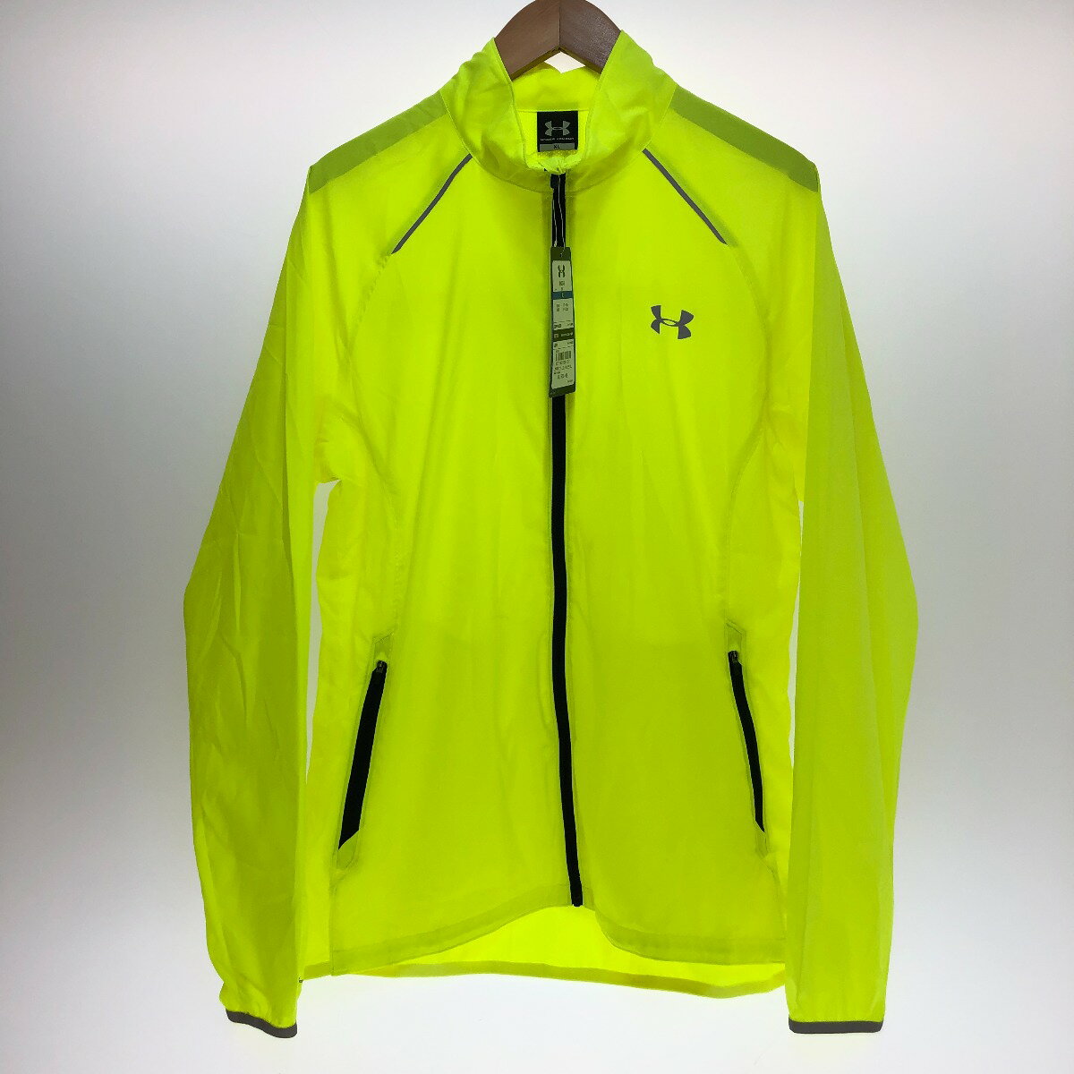 yÁzUNDER ARMOUR A_[A[}[ Xg[RUNWPbg XLTCY MRN8546 uCG[ AN