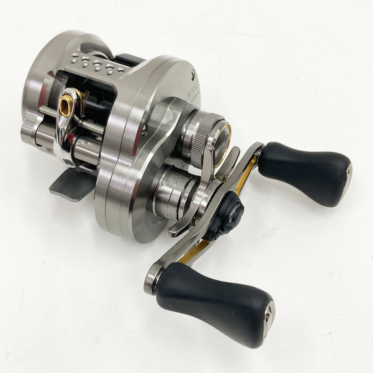 〇〇【中古】SHIMANO シマノ CALCUTTA CONQUEST 23 カルカッタ コンクエスト BFS XG LEFT 045713 ベイトリール Aランク