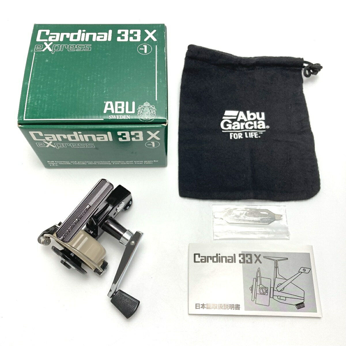 yÁzAbu Au J[fBi Cardinal 33X express XsjO[ t AN