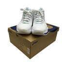 ◎◎【中古】asics アシックス バスケットシューズ バッシュ NOVA SURGE 3 ホワイト×ブライトシアン 1061A048-100 Bランク