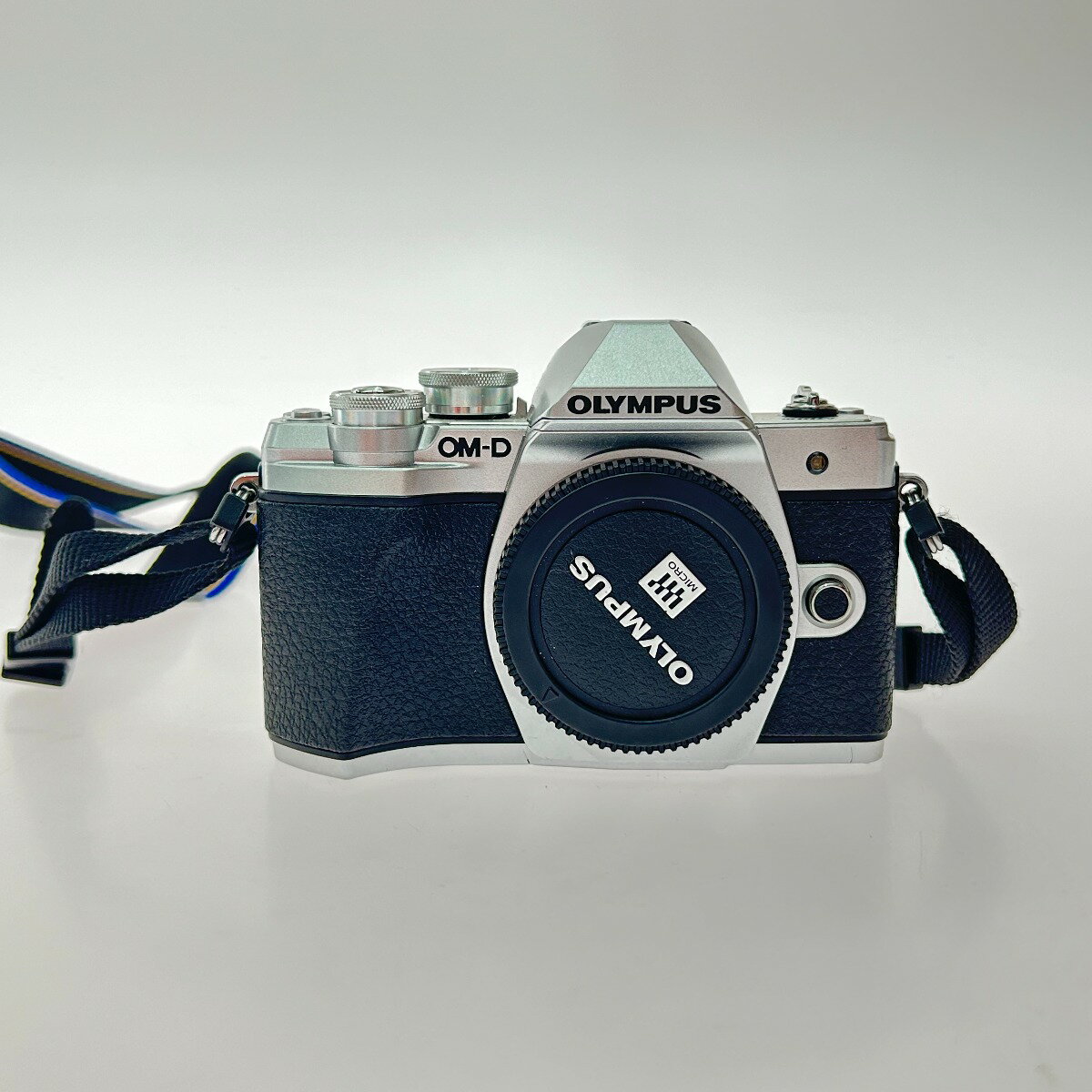 ▼▼【中古】OLYMPUS オリンパス デジタルカメラ ミラーレス一眼カメラ ダブルズームキット OM-D E-M10 MarkIV Bランク