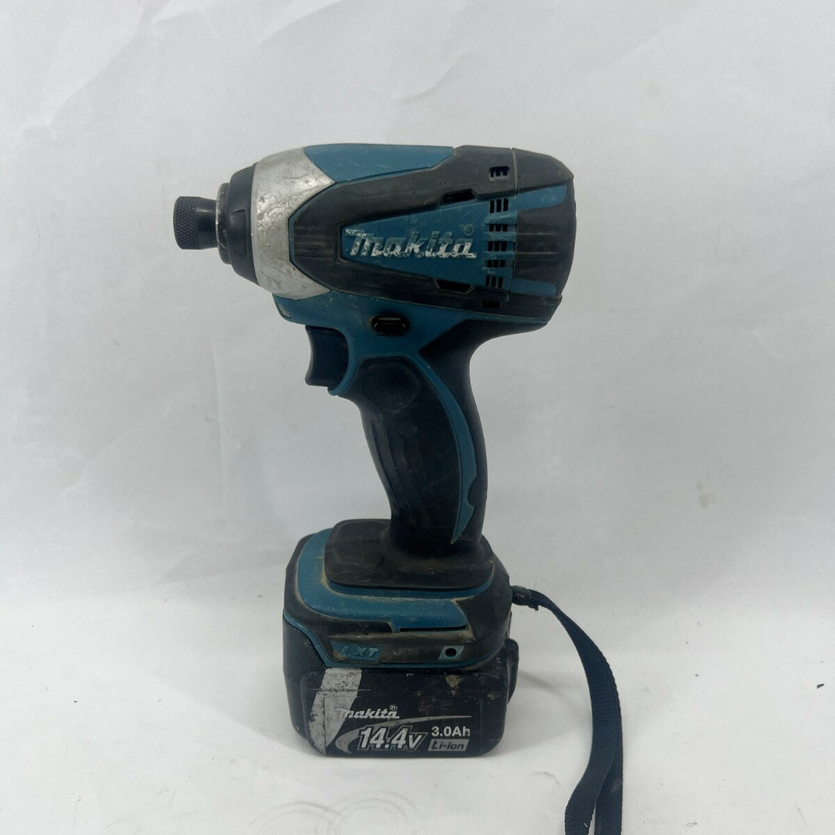 〇〇【中古】MAKITA マキタ インパクトドライバ 充電池1個付 コードレス式 14.4v TD134DX2 ブルー Cラ..