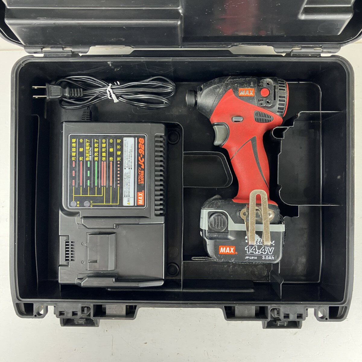 ЗЗ【中古】MAX マックス 14.4v インパクトドライバ バッテリーx1 充電器 ケース付 PJ-ID144 レッド×ブラック Cランク