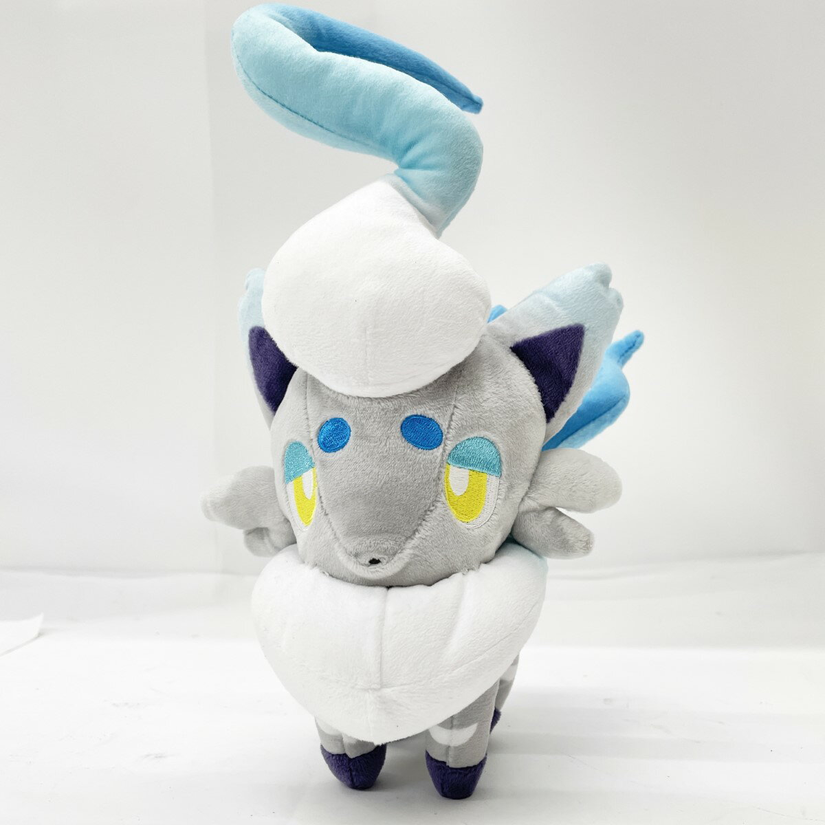 〇〇【中古】 ポケットモンスター 色違いのヒスイゾロア ぬいぐるみ ポケモンセンター限定 Aランク
