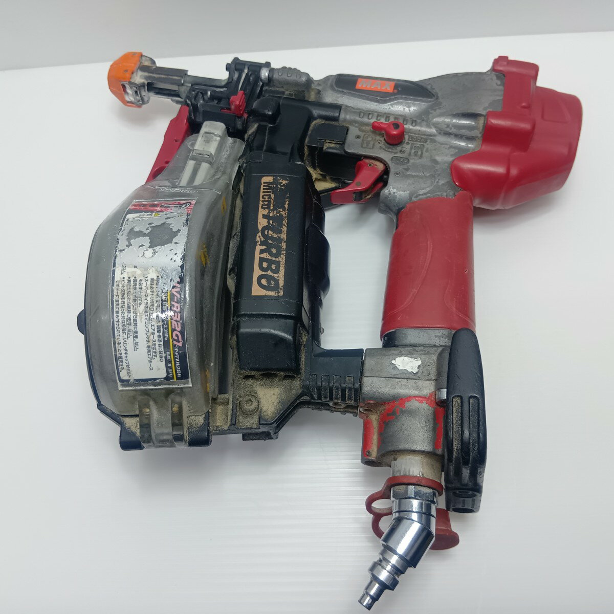 【中古】MAX マックス エアネイラ 高圧ねじ打ち機 HV-R32G1 レッド Cランク