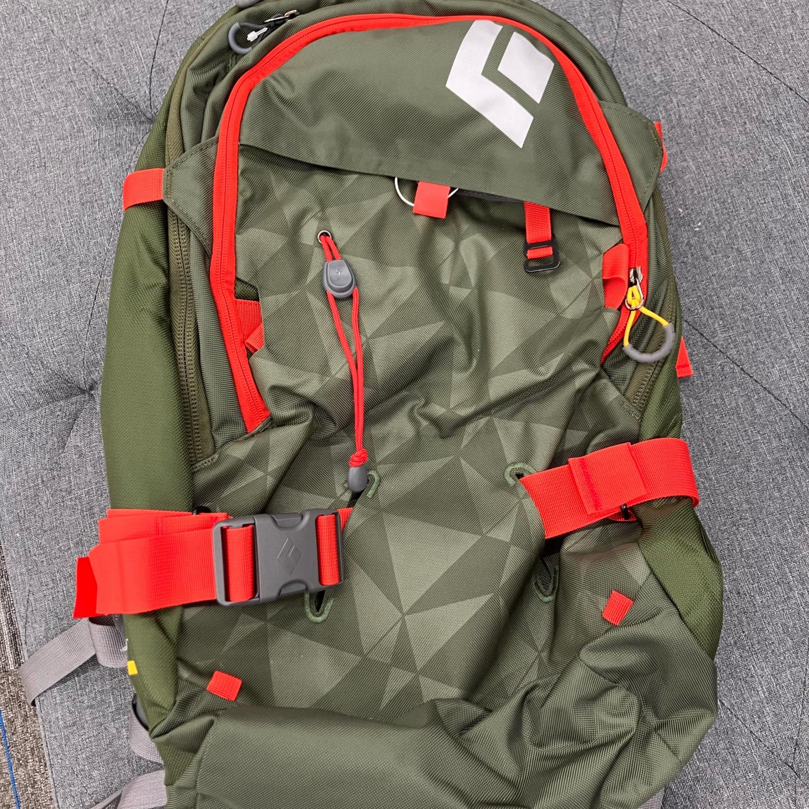【中古】Black Diamond ブラックダイアモンド 登山 ザック Black Diamond 28L Aランク