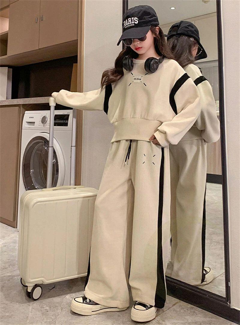Rakuten - 子供服 セットアップ 女の子 秋服 ジャージ 2点セット スウェットパーカー+長ズボン キッズ ダンス衣装 ヒップホップ トレーナー スポーツウェア 春秋冬 演出服 運動 韓国風 通学着 普段着 おしゃれ ゆったり パーカー 春秋 上下セット 長袖